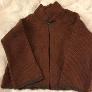 BNWOT. Women’s Sz M Wool Sweater!!